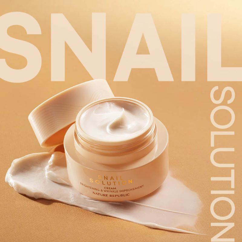 [IMPROVING SKIN COMPLEXION & ELASTICITY] SNAIL SOLUTION ESSENTIAL CREAM (NEW)